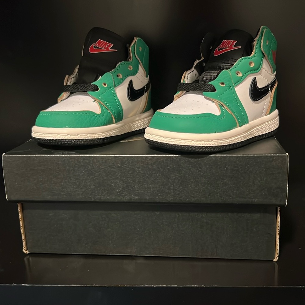 Jordan 1 High OG (TD) 2c